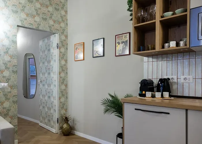 Mia Charming In Trastevere Apartment